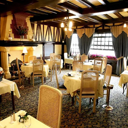 Logis - & Restaurant Le Bellevue Hotel La Bouille