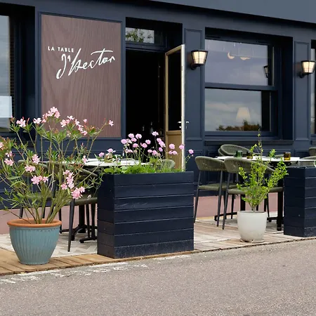 Hotel Logis - & Restaurant Le Bellevue