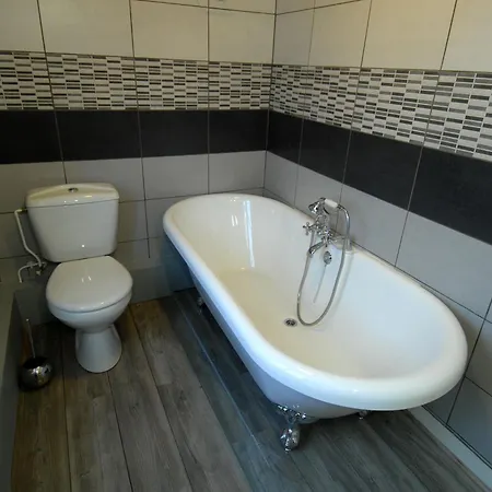 Logis - Hôtel&restaurant Le Bellevue Hotel La Bouille